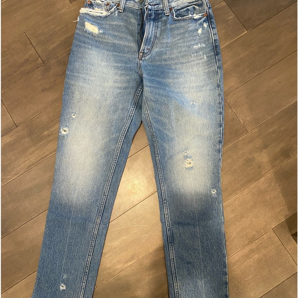 A&f mom Jean